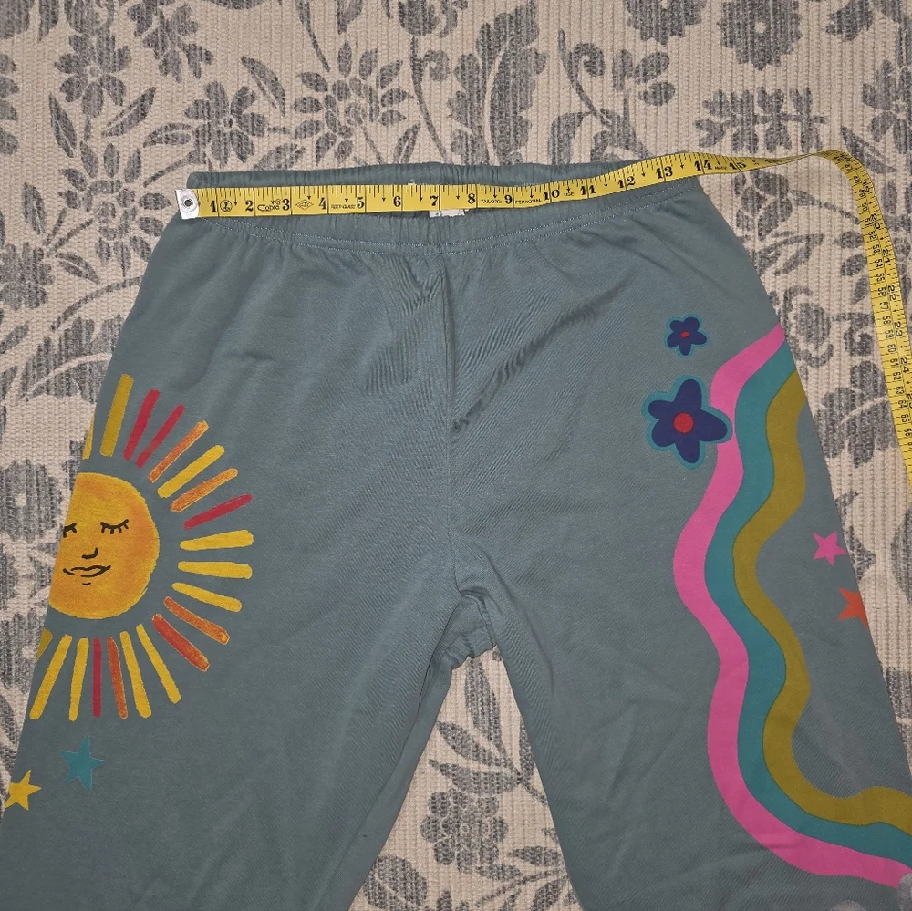 Natural Life Graphic Sunshine Boho Sweatpants NWOT Medium - Picture 6 of 7